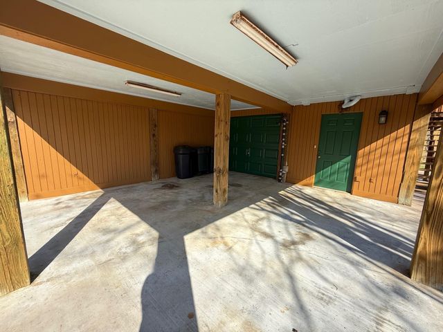 151 County Road 655, Brazoria, TX 77422