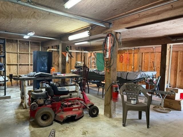 151 County Road 655, Brazoria, TX 77422