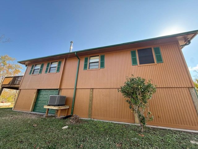 151 County Road 655, Brazoria, TX 77422