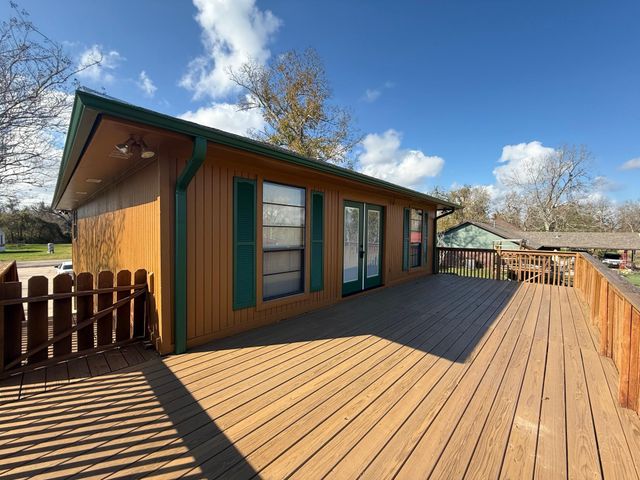 151 County Road 655, Brazoria, TX 77422