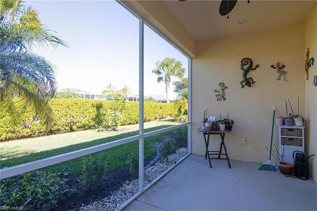 2637 Vareo CT, Cape Coral, FL 33991