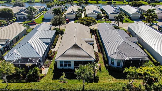 2637 Vareo CT, Cape Coral, FL 33991