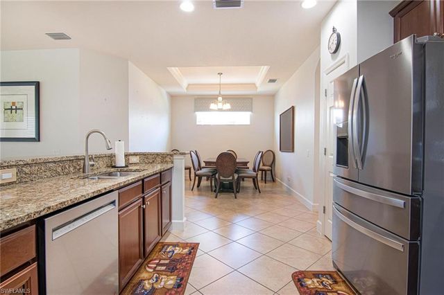 2637 Vareo CT, Cape Coral, FL 33991