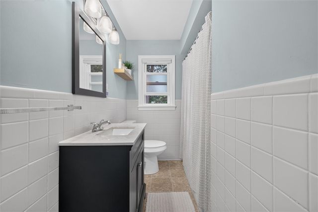 200 Winstead Road, Rochester, NY 14609