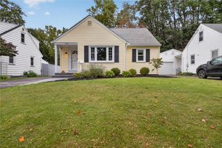 200 Winstead Road, Rochester, NY 14609