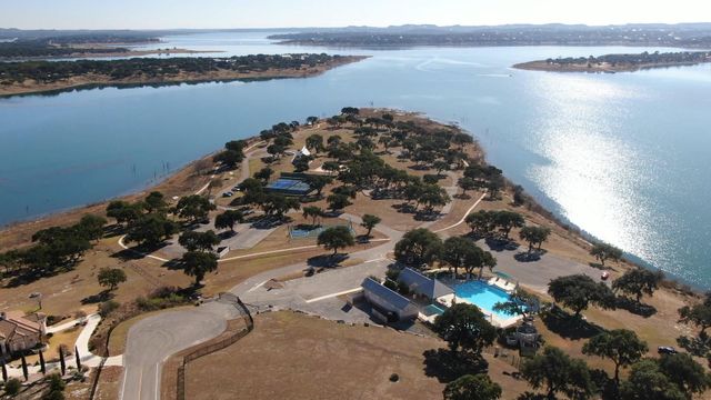 228 Puzzle PASS, Spring Branch, TX 78070