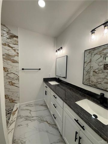 5813 N Rayo Del Sol, Edinburg, TX 78542