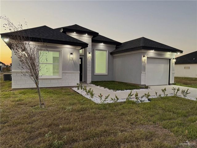 5813 N Rayo Del Sol, Edinburg, TX 78542