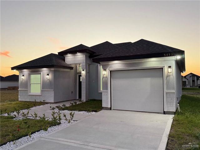 5813 N Rayo Del Sol, Edinburg, TX 78542