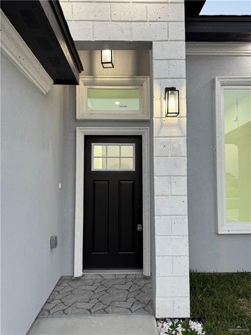 5813 N Rayo Del Sol, Edinburg, TX 78542