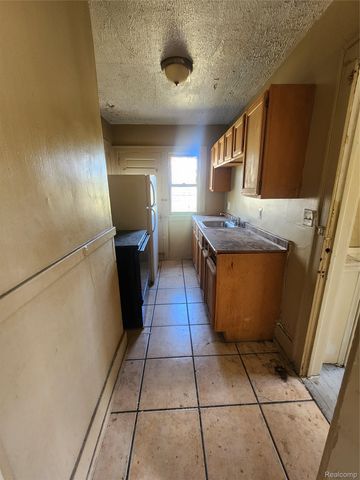 15718 Northlawn Street, Detroit, MI 48238
