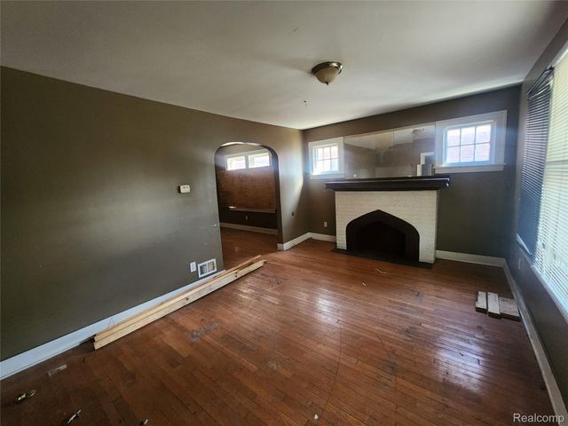 15718 Northlawn Street, Detroit, MI 48238