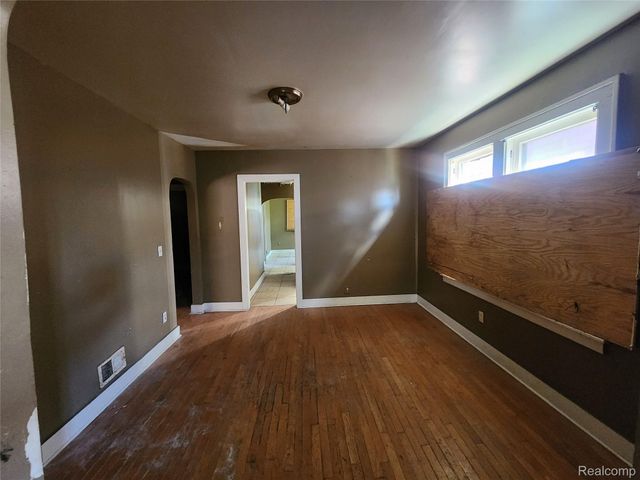 15718 Northlawn Street, Detroit, MI 48238