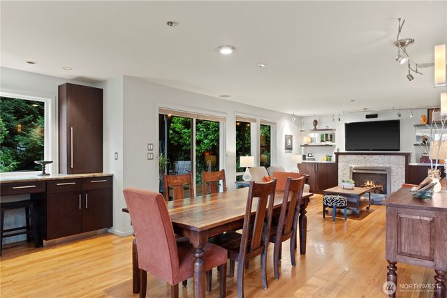 750 Kalmia Court NW, Issaquah, WA 98027