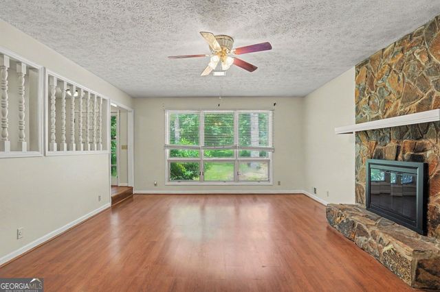 346 Buckingham Drive SW, Conyers, GA 30094