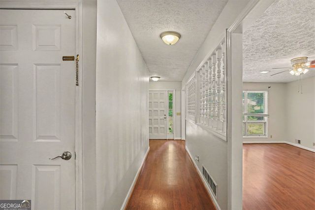 346 Buckingham Drive SW, Conyers, GA 30094