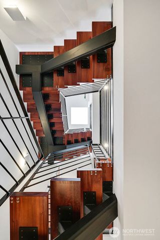 209 12th ave E, Seattle, WA 98102