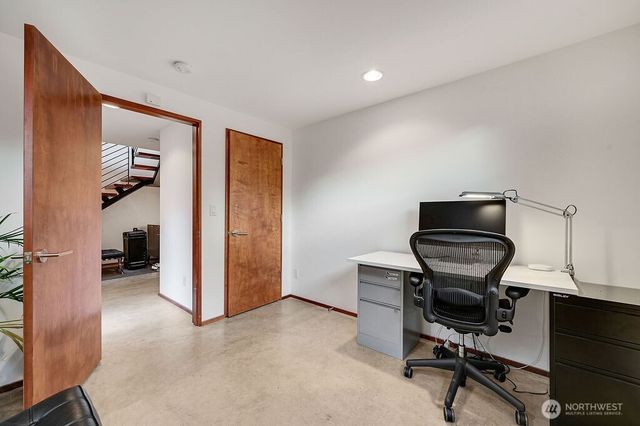 209 12th ave E, Seattle, WA 98102