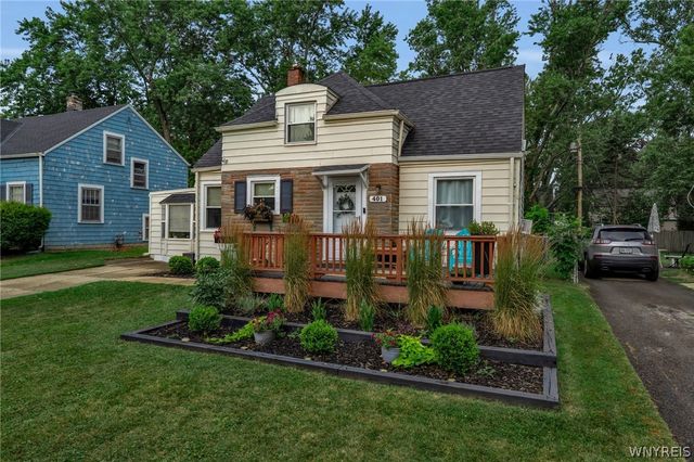 401 Lamarck Dr, Cheektowaga, NY 14225