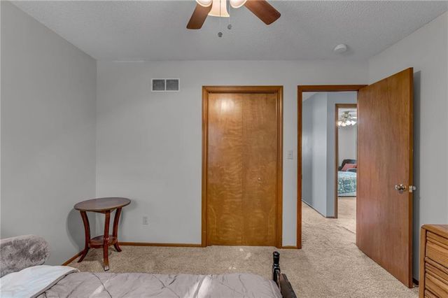 936 Alma Drive, Lawrence, KS 66049