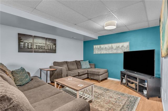 936 Alma Drive, Lawrence, KS 66049