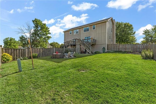 936 Alma Drive, Lawrence, KS 66049