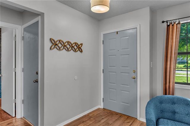 936 Alma Drive, Lawrence, KS 66049