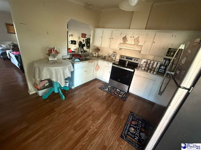 102 S Pinckney, Timmonsville, SC 29161