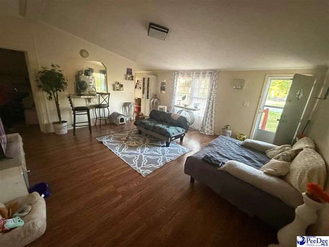 102 S Pinckney, Timmonsville, SC 29161