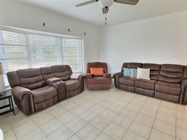 1300 N Ocean Blvd 111, Pompano Beach, FL 33062