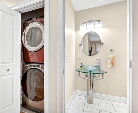 756 E Fifth St 2, Boston, MA 02127