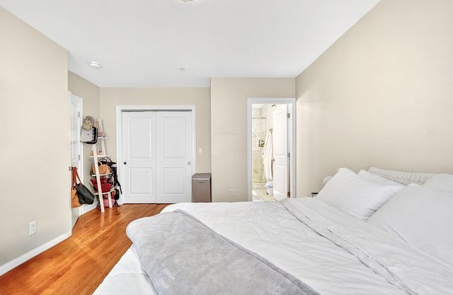 756 E Fifth St 2, Boston, MA 02127