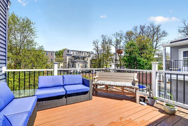 756 E Fifth St 2, Boston, MA 02127