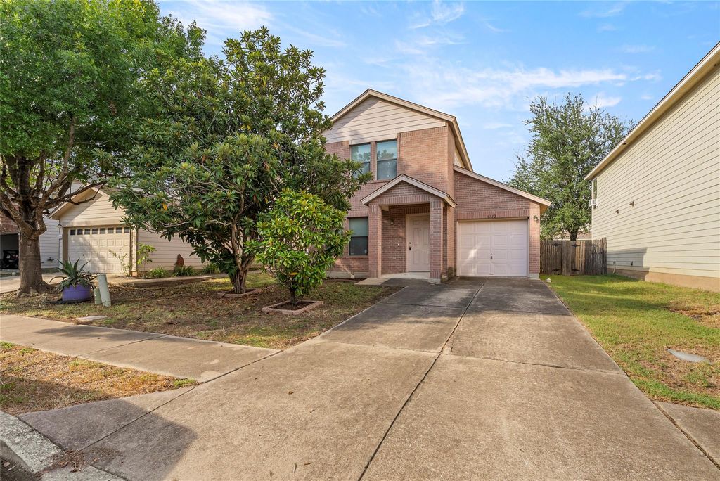 6712 Doyal DR, Austin, TX 78747