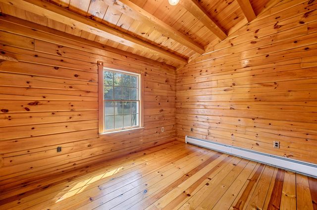 15 Gregoire Street, Barre Town, VT 05678