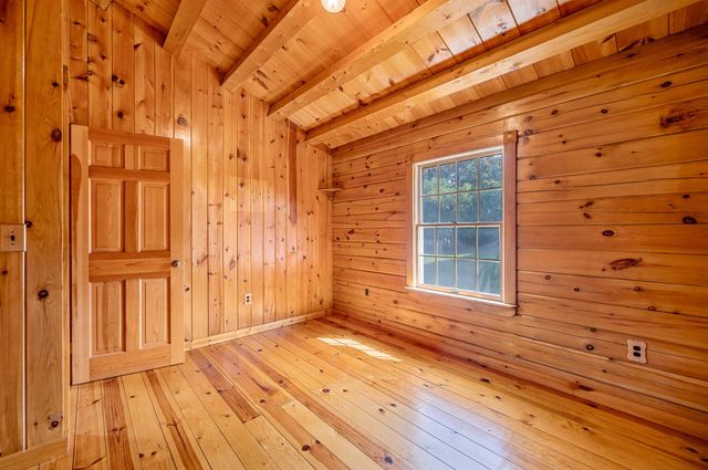 15 Gregoire Street, Barre Town, VT 05678