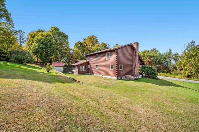 15 Gregoire Street, Barre Town, VT 05678