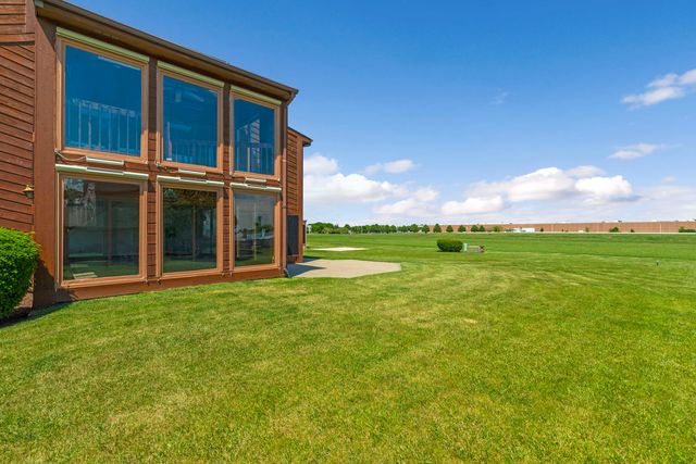 216 Sunshine Drive, Bolingbrook, IL 60490