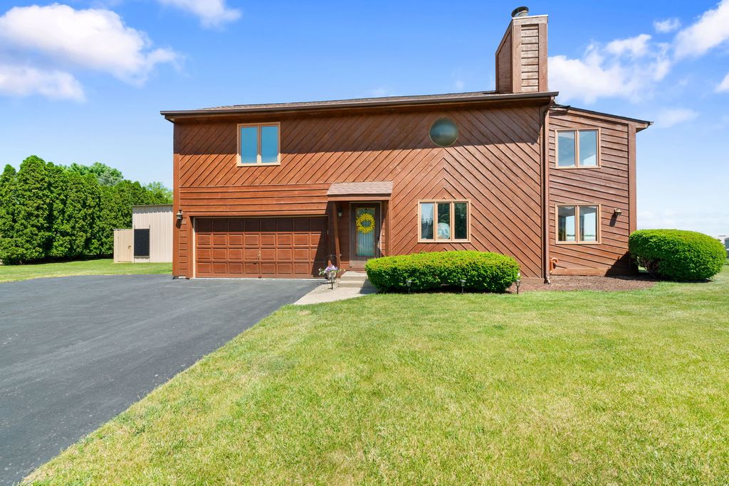 216 Sunshine Drive, Bolingbrook, IL 60490