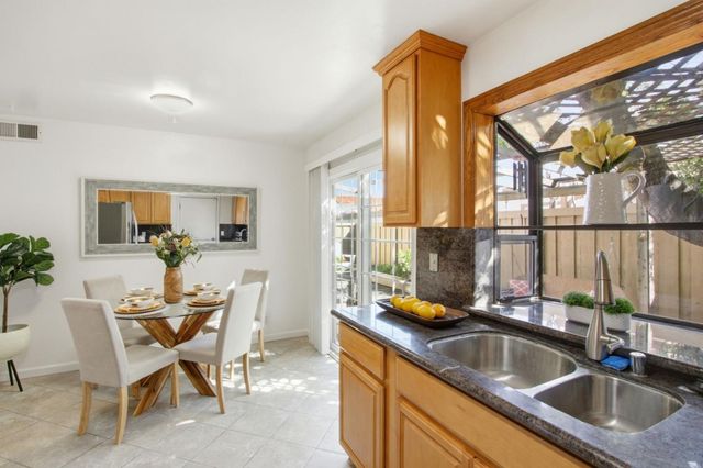 2955 Gala Court, Santa Clara, CA 95051