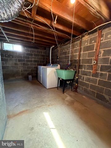 550 BEVERLY DR, Magnolia, NJ 08049