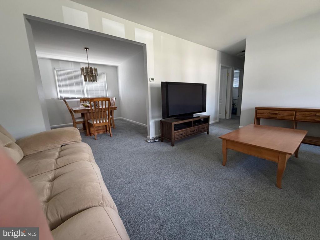 550 BEVERLY DR, Magnolia, NJ 08049 — photo 3