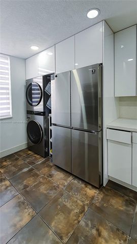 1655 NE 115th Street 28B, Miami, FL 33181