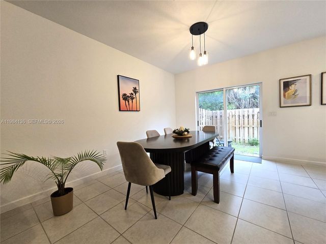 2761 NW 55th Way, Lauderhill, FL 33313