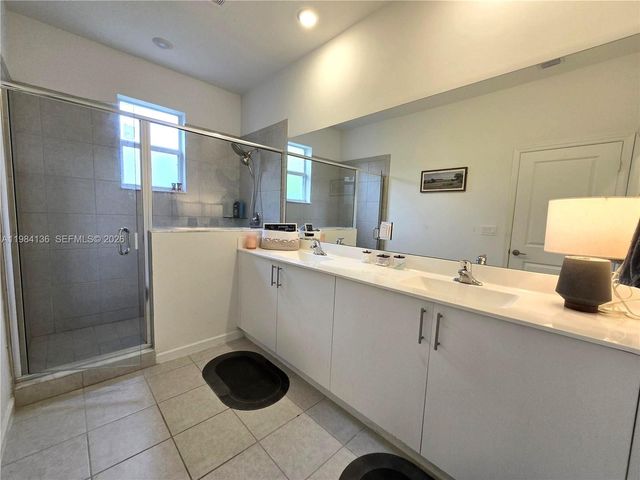 2761 NW 55th Way, Lauderhill, FL 33313