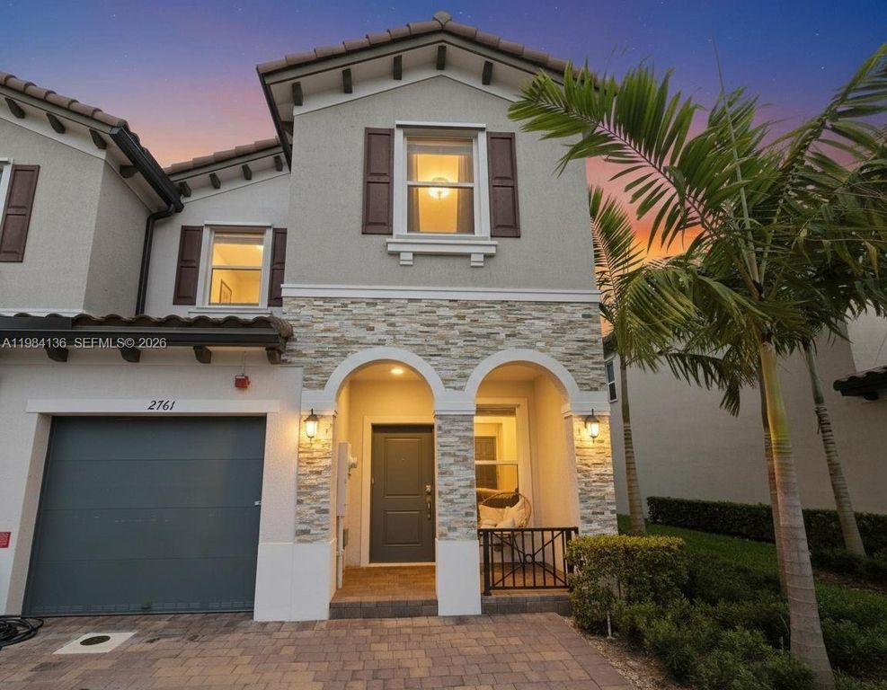 2761 NW 55th Way, Lauderhill, FL 33313