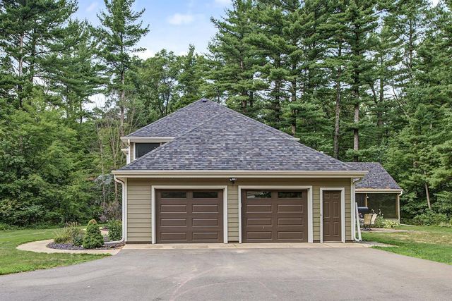 6644 Timber Lane, Eau Claire, WI 54701