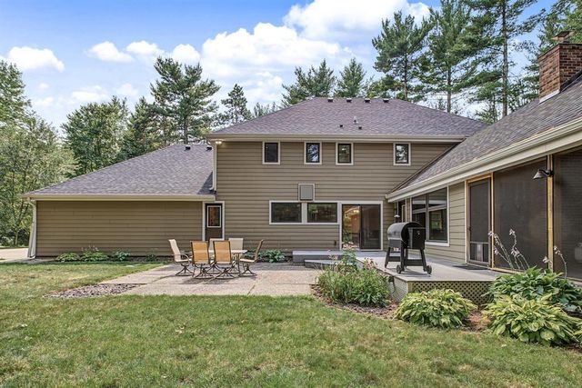 6644 Timber Lane, Eau Claire, WI 54701