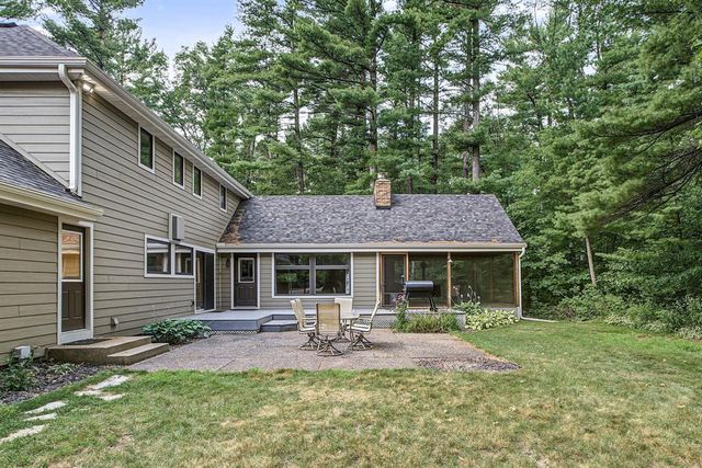 6644 Timber Lane, Eau Claire, WI 54701