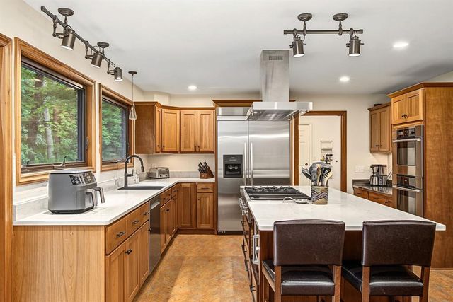 6644 Timber Lane, Eau Claire, WI 54701